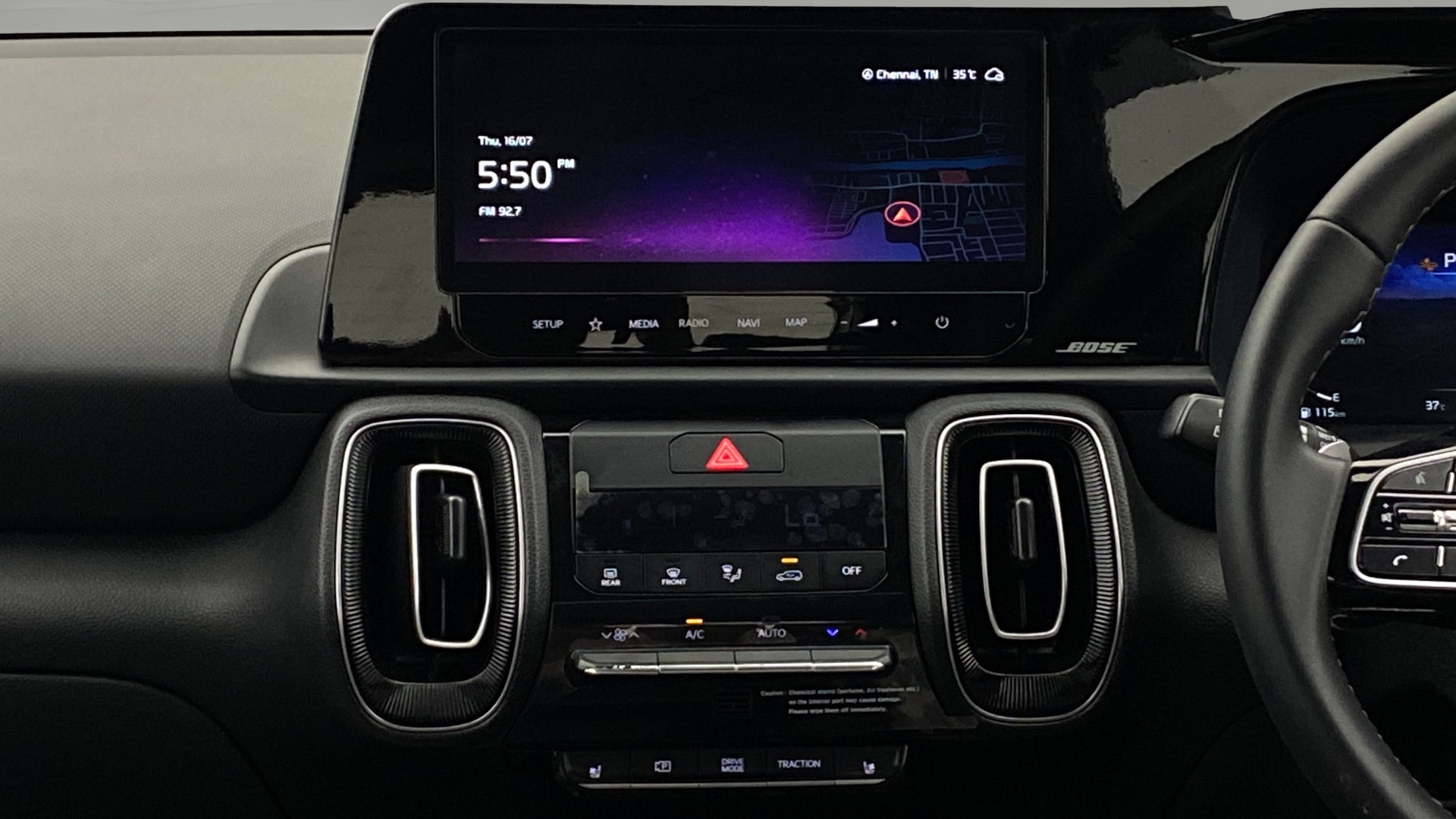 View 2024 Kia Sonet GTX Plus AT Diesel Image 18 Used 2024 Kia Sonet GTX Plus AT Diesel Image 18