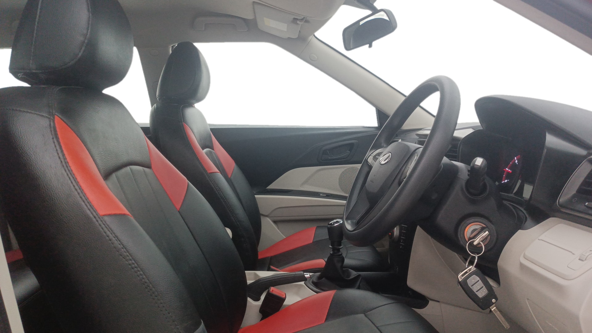 Used 2019 Mahindra XUV300 Used 2019 Mahindra XUV300