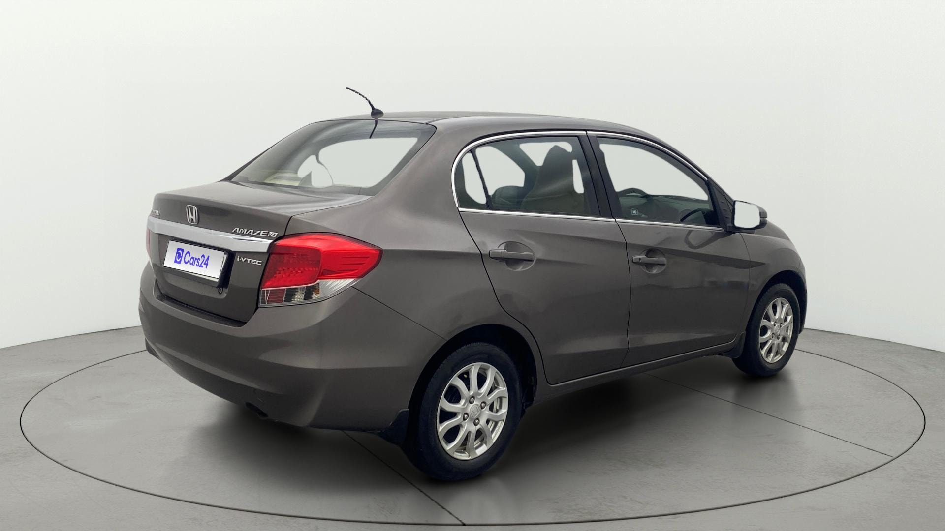 View 2015 Honda Amaze E MT Petrol BS IV Image 41 Used 2015 Honda Amaze E MT Petrol BS IV Image 41