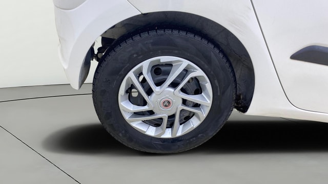 View Hyundai i10 Image 23 Used Hyundai i10 Image 23