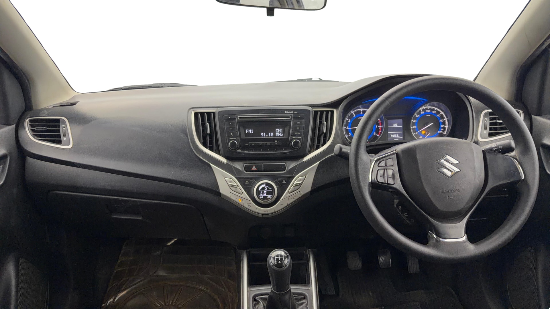View 2017 Maruti Suzuki 1000 Base Variant Image 15 Used 2017 Maruti Suzuki 1000 Base Variant Image 15