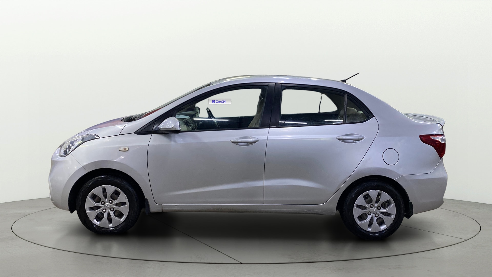 View 2019 Hyundai Xcent S Petrol Image 5 Used 2019 Hyundai Xcent S Petrol Image 5