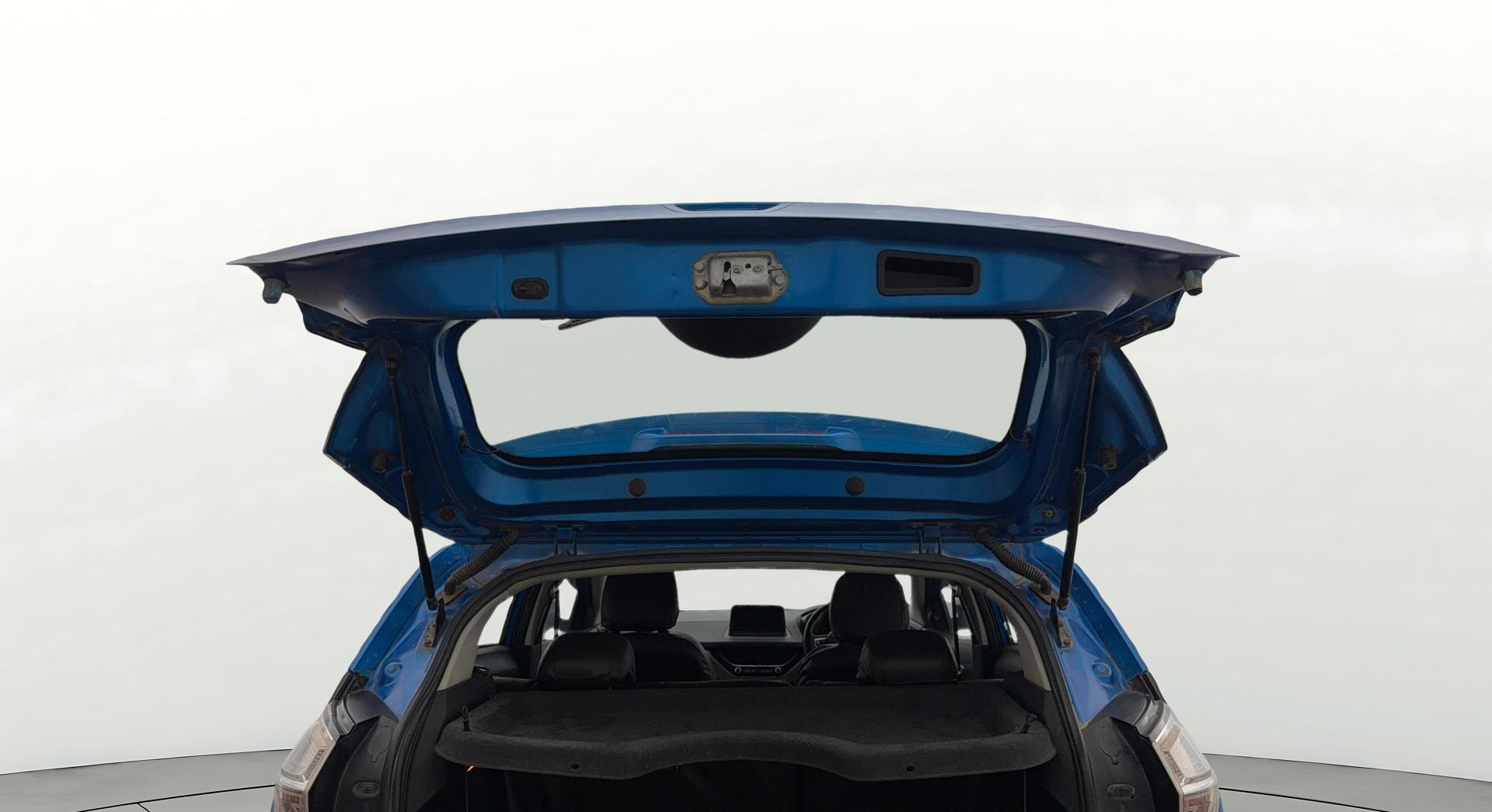 View 2018 Tata Nexon Revotron XE Image 16 Used 2018 Tata Nexon Revotron XE Image 16