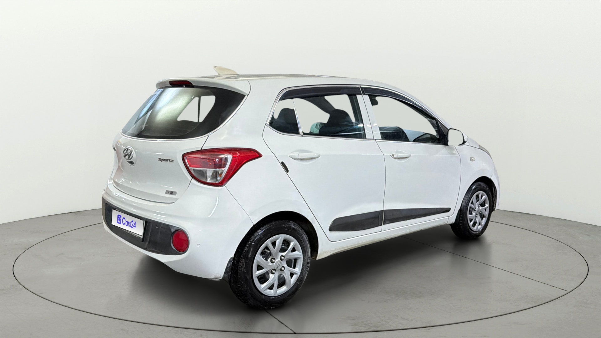 View 2017 Hyundai Grand i10 Sportz 1.2 Kappa Image 41 Used 2017 Hyundai Grand i10 Sportz 1.2 Kappa Image 41