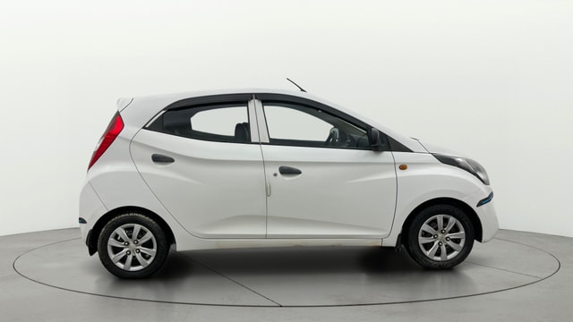 View Hyundai EON Image 8 Used Hyundai EON Image 8