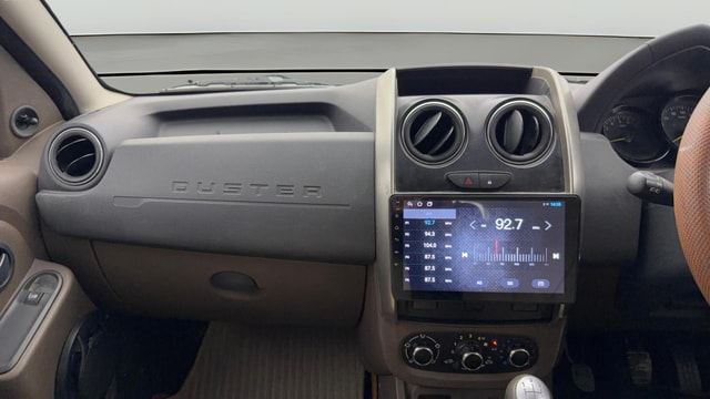 View Renault Duster Image 17 Used Renault Duster Image 17