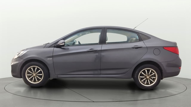 View Hyundai Fluidic Verna Image 5 Used Hyundai Fluidic Verna Image 5