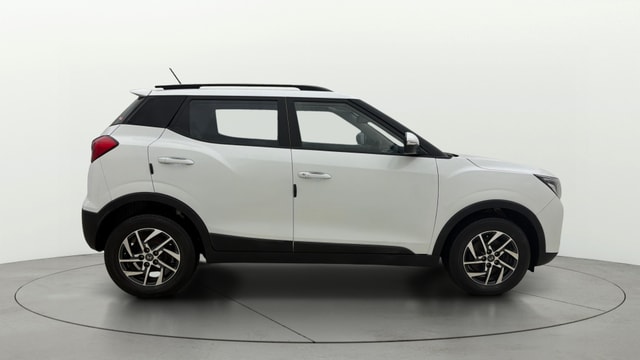 View Mahindra XUV300 Image 28 Used Mahindra XUV300 Image 28