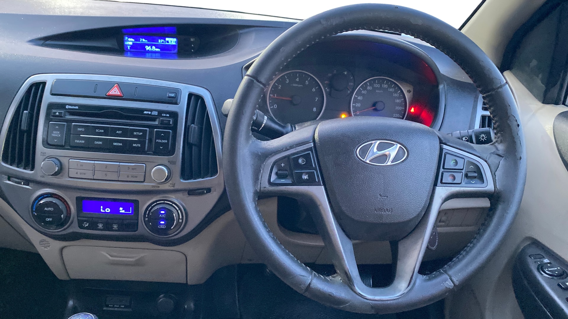Used 2013 Hyundai Elite i20 Used 2013 Hyundai Elite i20