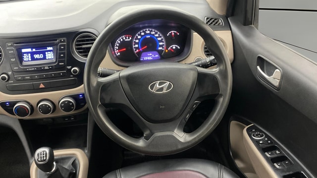 View Hyundai Grand i10 Image 20 Used Hyundai Grand i10 Image 20