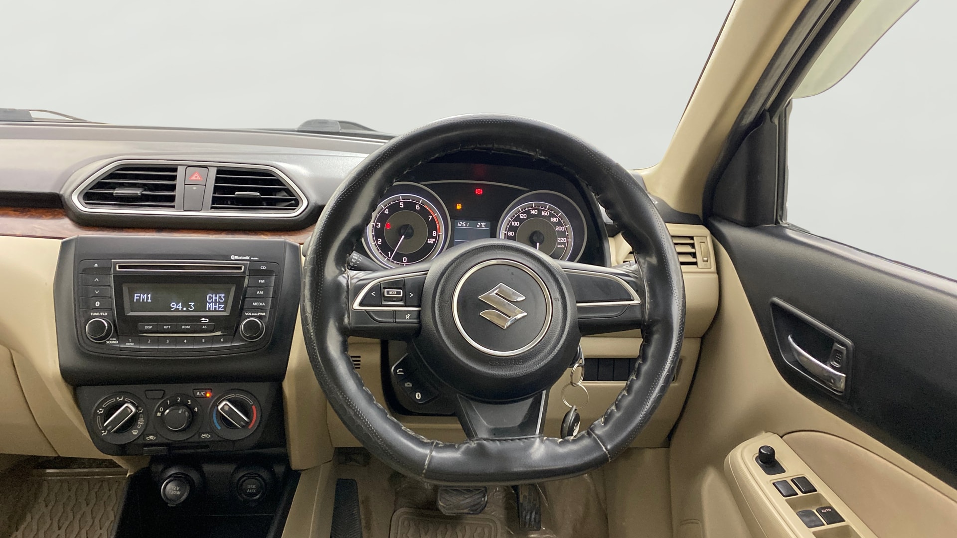 View 2018 Maruti Suzuki 1000 Base Variant Image 20 Used 2018 Maruti Suzuki 1000 Base Variant Image 20