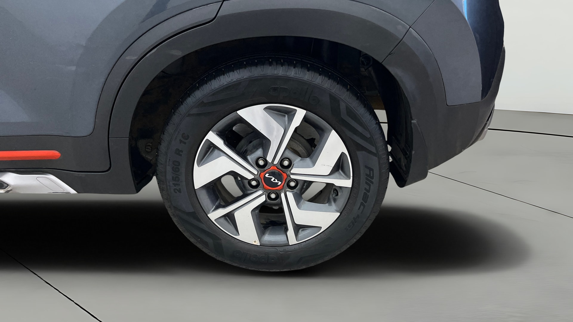 View 2022 Kia Sonet HTE Petrol Image 8 Used 2022 Kia Sonet HTE Petrol Image 8