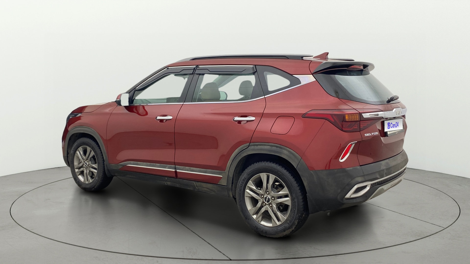 View 2022 Kia Seltos HTX Plus Diesel Image 2 Used 2022 Kia Seltos HTX Plus Diesel Image 2