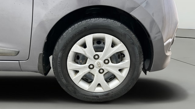 View Hyundai Grand i10 Image 39 Used Hyundai Grand i10 Image 39