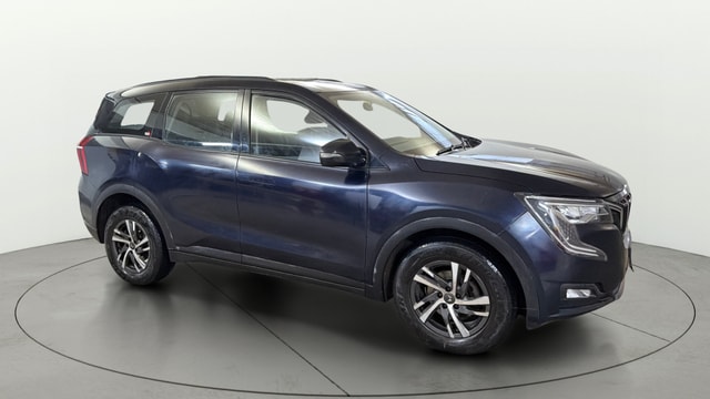 View Mahindra XUV700 Image 36 Used Mahindra XUV700 Image 36