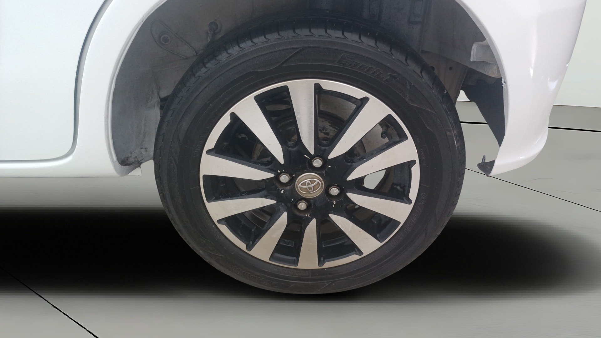 View 2019 Toyota Etios Liva V Dual Tone Image 11 Used 2019 Toyota Etios Liva V Dual Tone Image 11