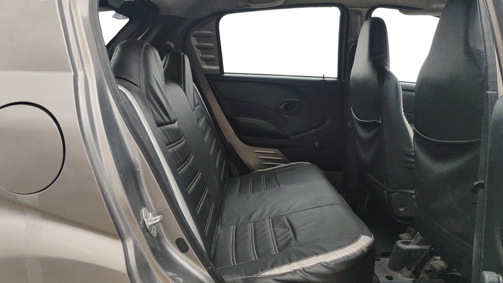 View 2018 Datsun Redi GO A Image 28 Used 2018 Datsun Redi GO A Image 28