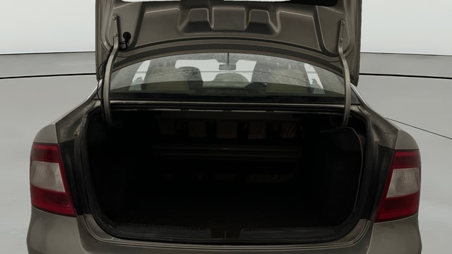 View Skoda Rapid Image 36 Used Skoda Rapid Image 36
