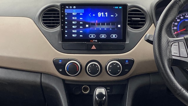 View Hyundai Grand i10 Image 17 Used Hyundai Grand i10 Image 17