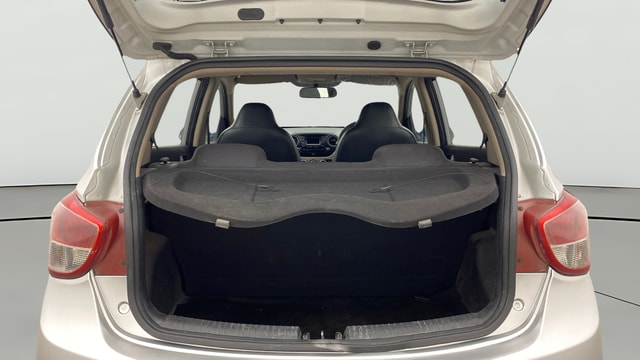 View Hyundai Grand i10 Image 37 Used Hyundai Grand i10 Image 37