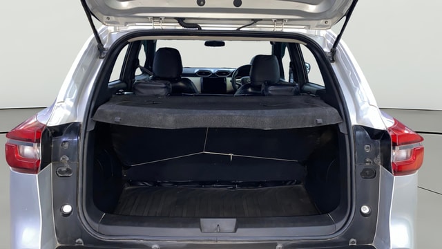 View Nissan Magnite Image 37 Used Nissan Magnite Image 37