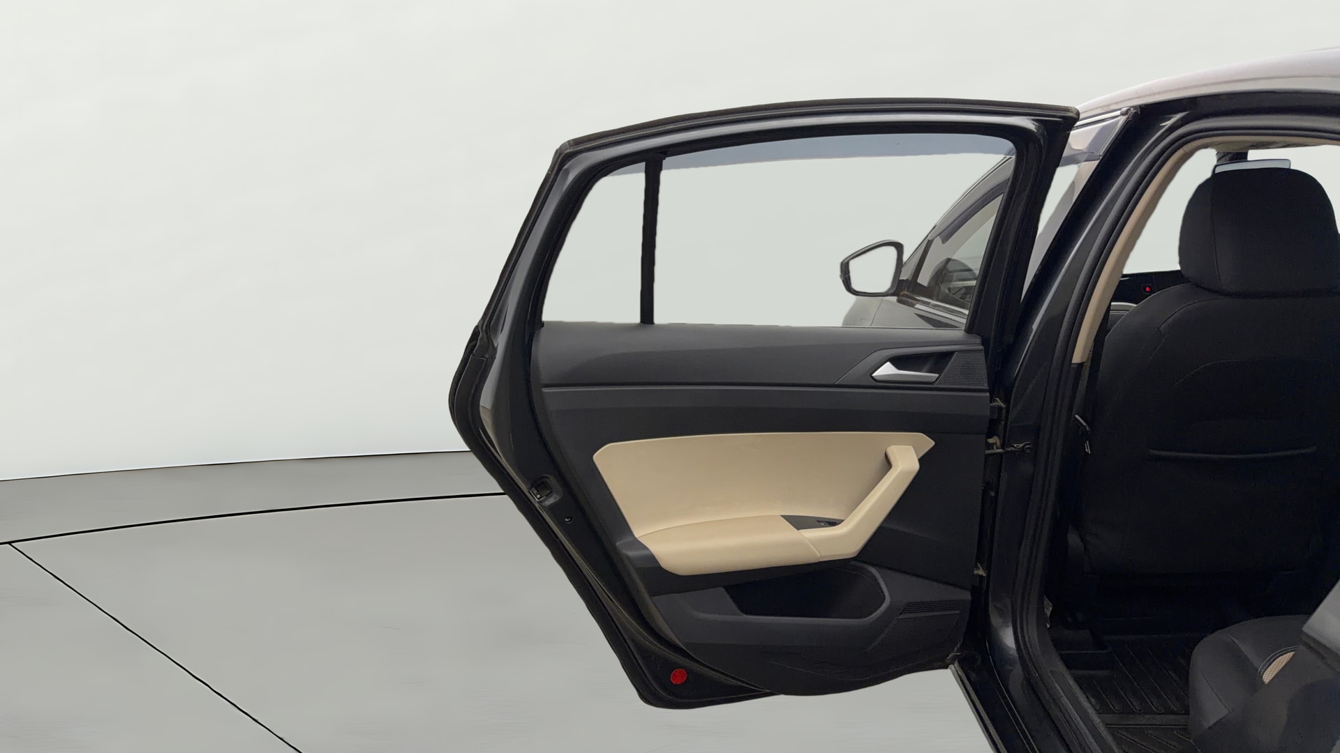 View 2023 Volkswagen Virtus Topline 1.0 TSI MT Image 15 Used 2023 Volkswagen Virtus Topline 1.0 TSI MT Image 15