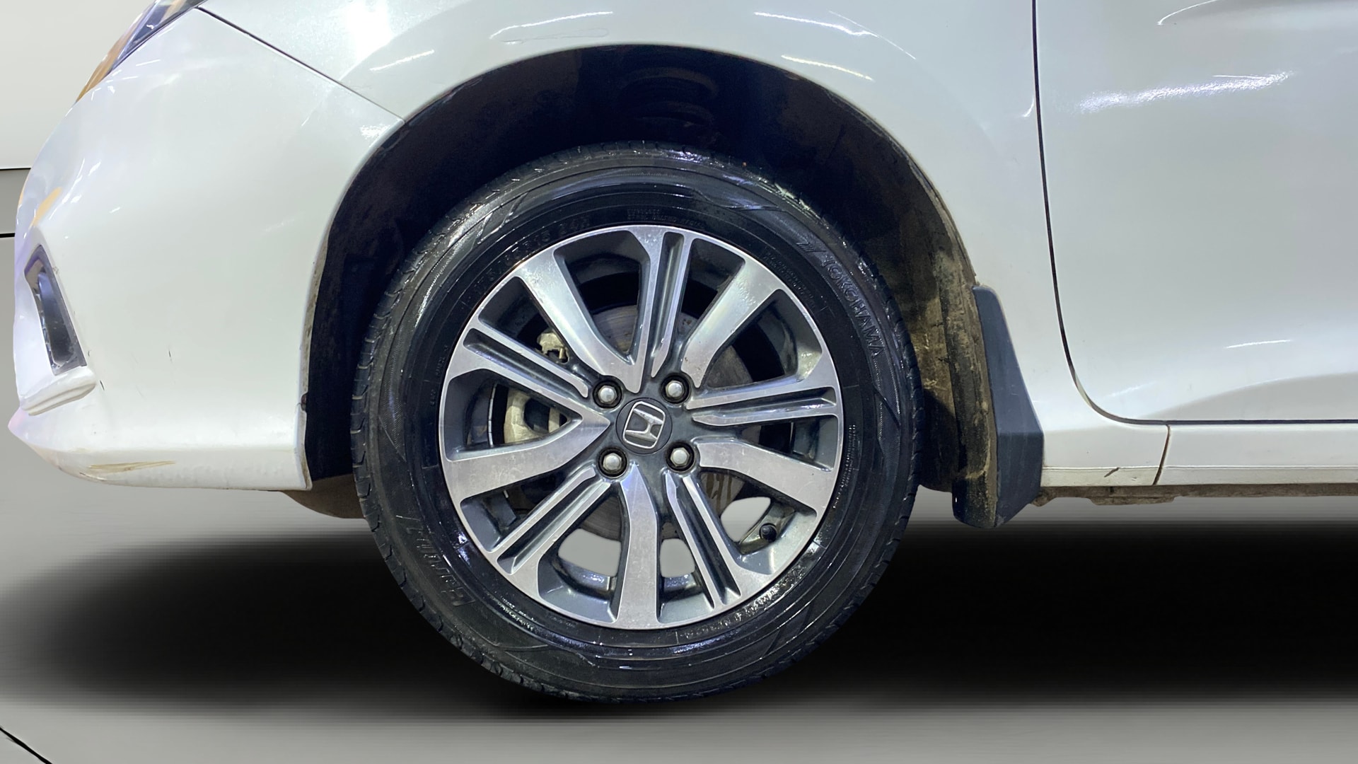View 2022 Honda City ZX MT Diesel Anniversary Edition Image 37 Used 2022 Honda City ZX MT Diesel Anniversary Edition Image 37