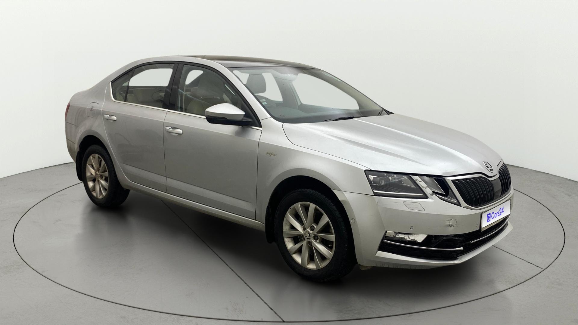 View 2017 Skoda Octavia 1.8 Style Plus TSI AT Image 14 Used 2017 Skoda Octavia 1.8 Style Plus TSI AT Image 14