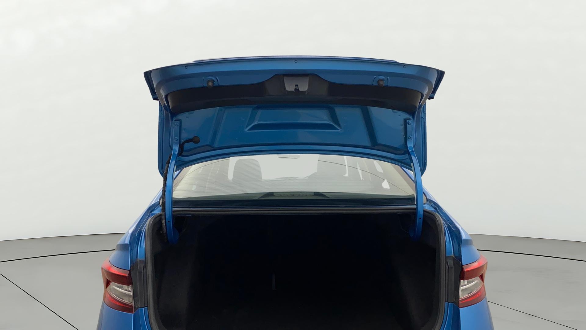 View 2022 Skoda Slavia Style 1.0 TSI AT Image 31 Used 2022 Skoda Slavia Style 1.0 TSI AT Image 31