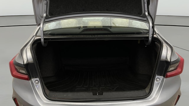 View Honda City ZX Image 40 Used Honda City ZX Image 40