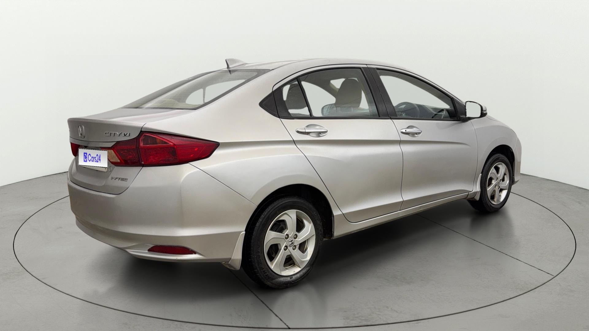 View 2015 Honda City ZX MT Diesel Anniversary Edition Image 43 Used 2015 Honda City ZX MT Diesel Anniversary Edition Image 43