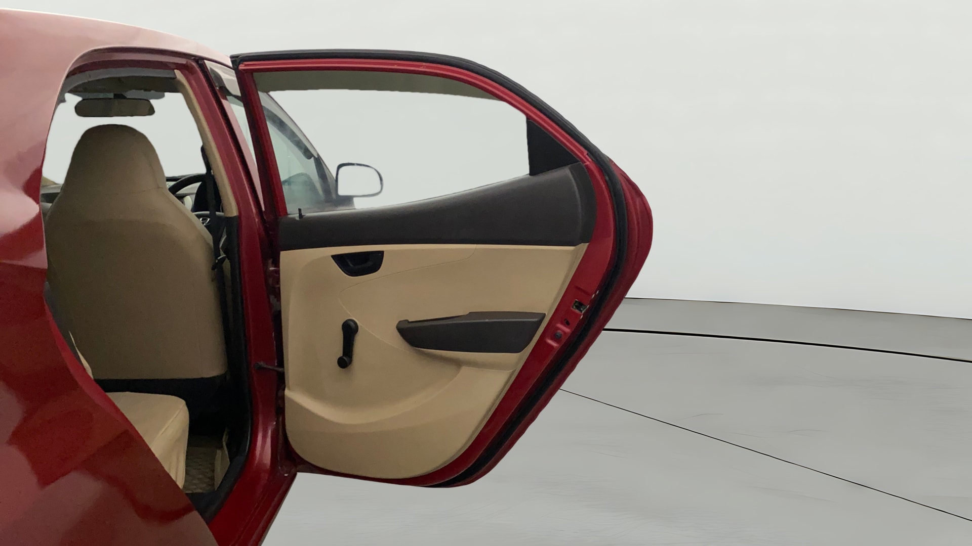 View 2017 Hyundai EON 1.0 Kappa Era + Image 6 Used 2017 Hyundai EON 1.0 Kappa Era + Image 6