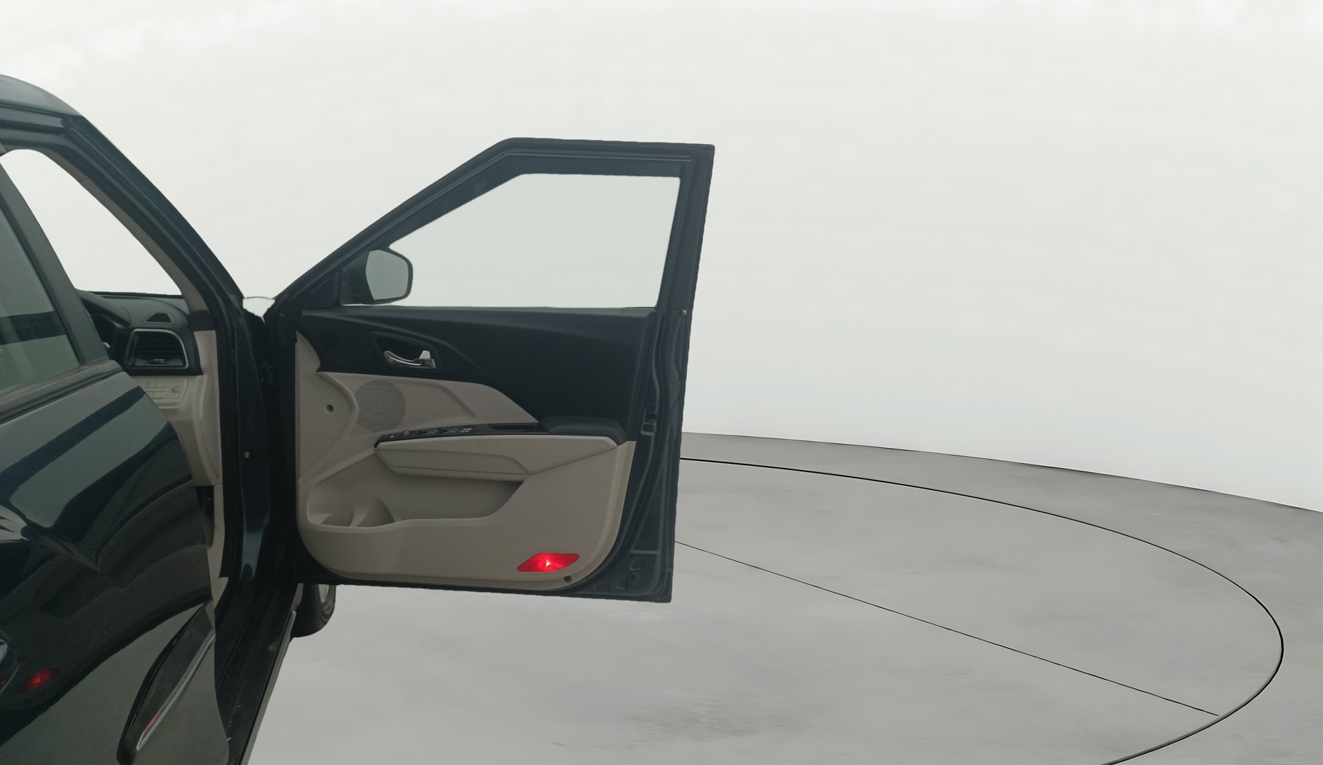 Used 2020 Mahindra XUV300 Used 2020 Mahindra XUV300