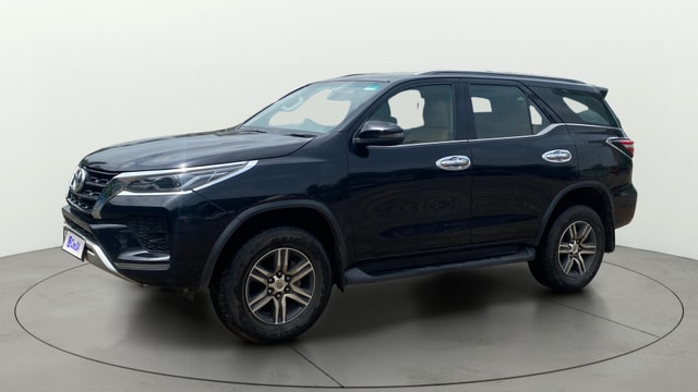 View Toyota Fortuner Image 38 Used Toyota Fortuner Image 38