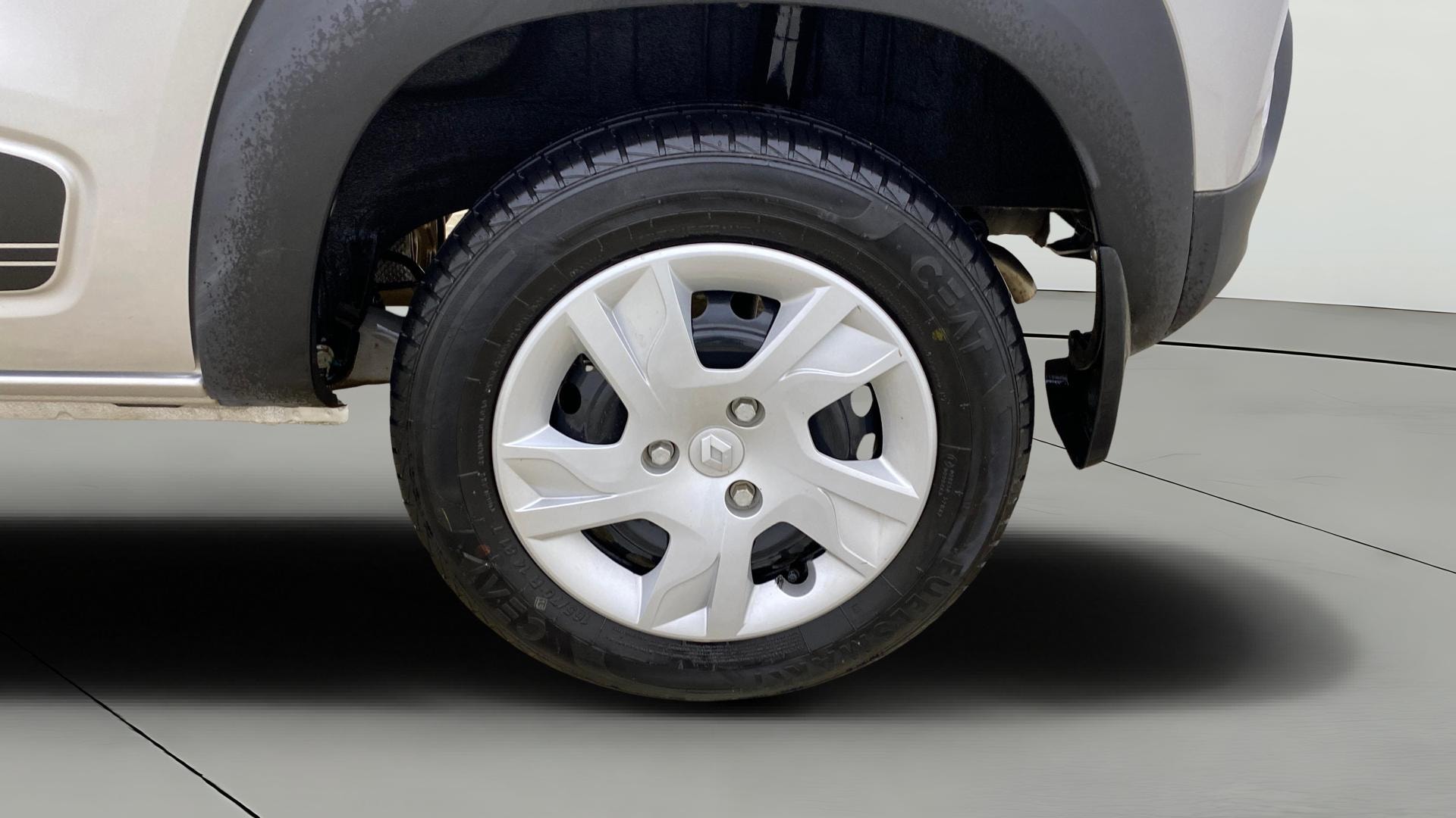 View 2023 Renault Kwid RXT 1.0 Image 11 Used 2023 Renault Kwid RXT 1.0 Image 11