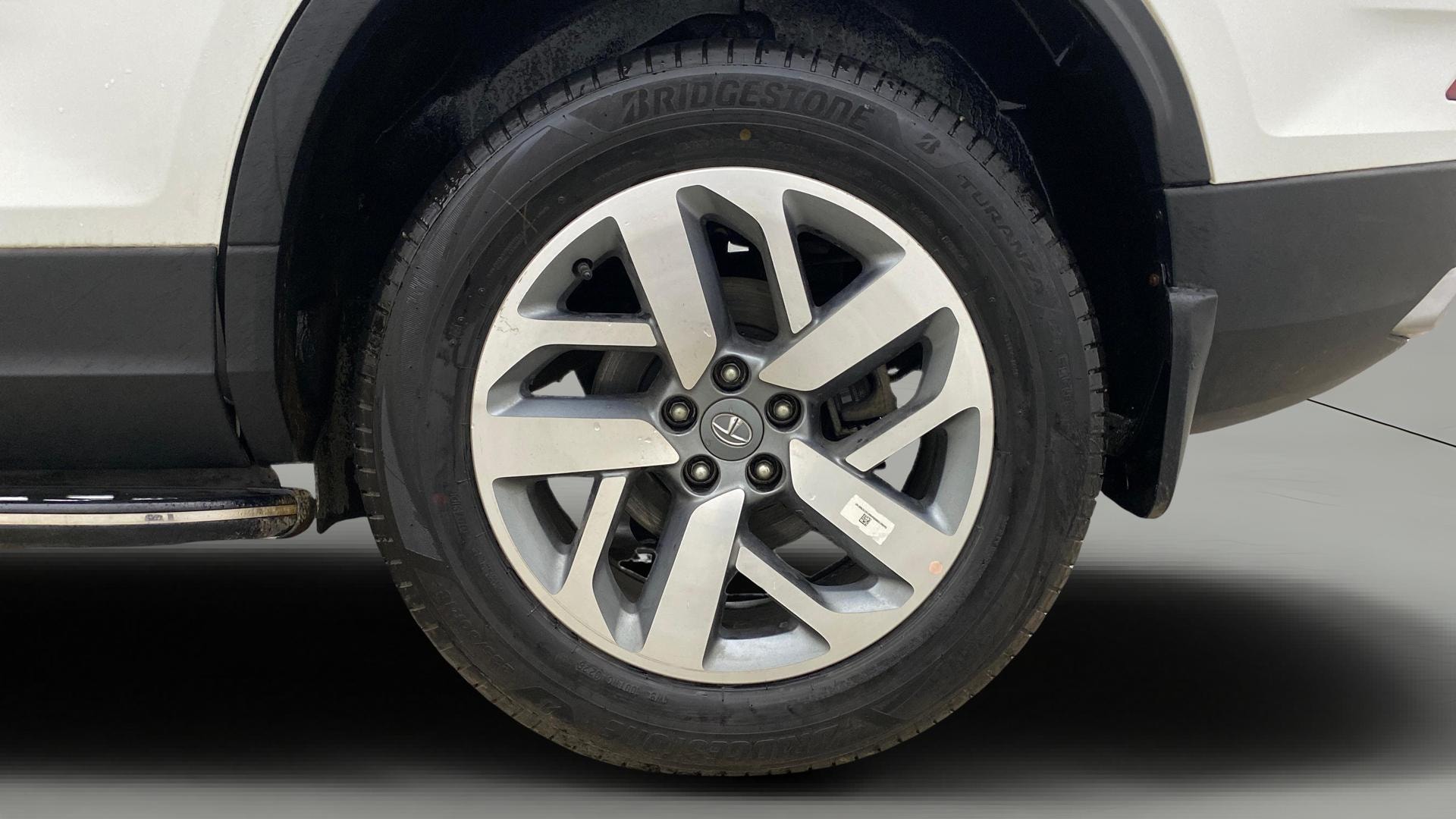 Used 2023 Tata Safari Used 2023 Tata Safari