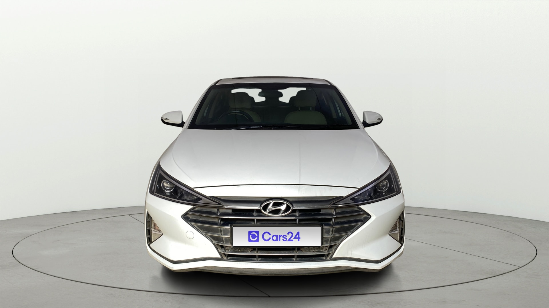 View 2021 Hyundai Elantra 1.6 CRDi S Image 1 Used 2021 Hyundai Elantra 1.6 CRDi S Image 1