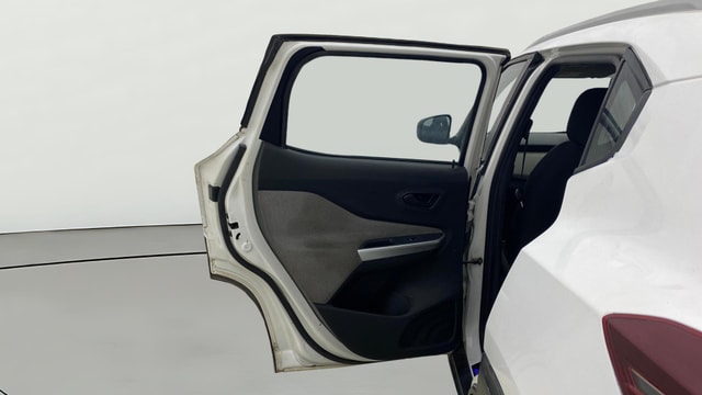 View Nissan Magnite Image 14 Used Nissan Magnite Image 14