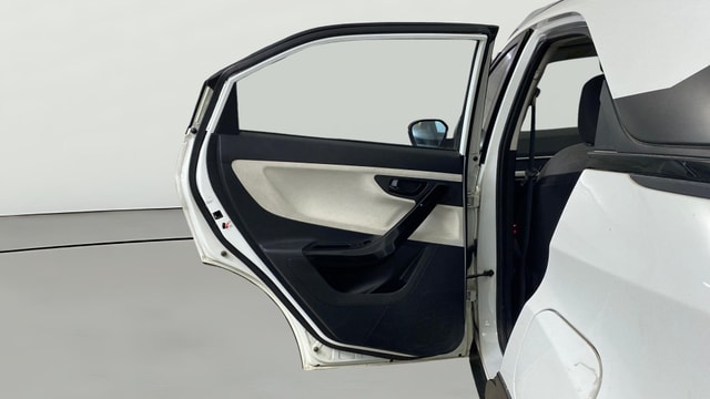 View Tata Nexon Image 14 Used Tata Nexon Image 14