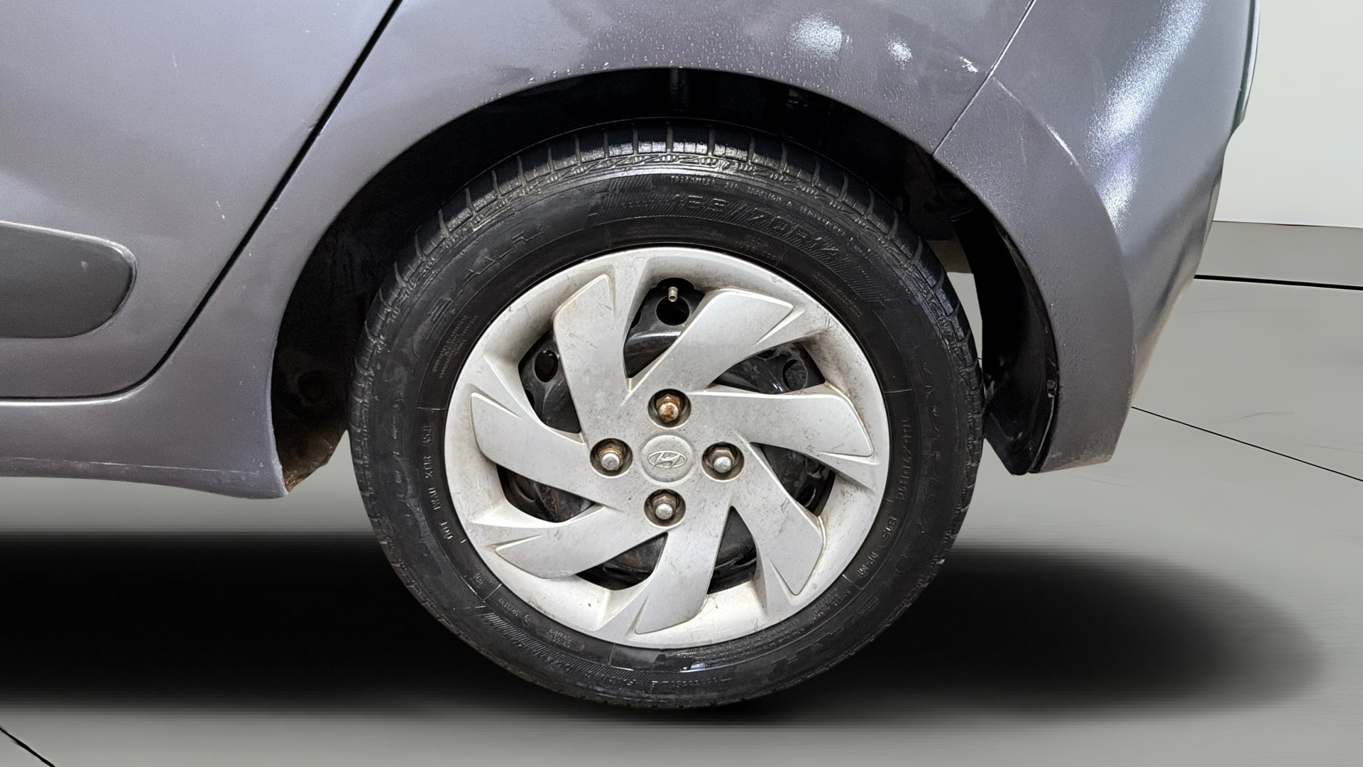 View 2014 Hyundai Grand i10 Magna 1.2 Kappa VTVT Image 11 Used 2014 Hyundai Grand i10 Magna 1.2 Kappa VTVT Image 11