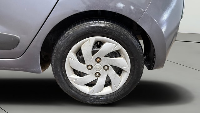 View Hyundai Grand i10 Image 11 Used Hyundai Grand i10 Image 11