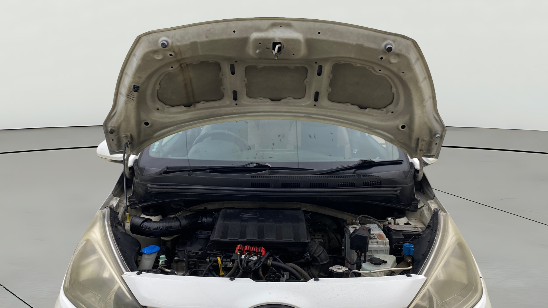 View 2019 Hyundai Grand i10 Sportz 1.2 Kappa Image 32 Used 2019 Hyundai Grand i10 Sportz 1.2 Kappa Image 32