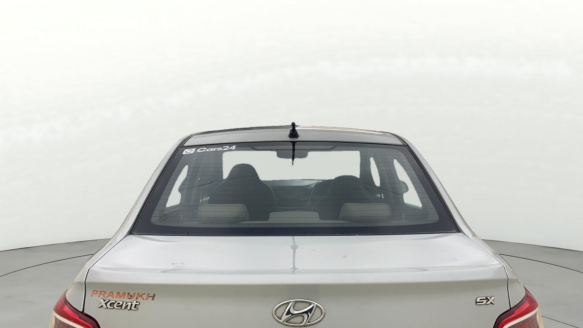 View 2015 Hyundai Xcent S AT (O) Petrol Image 4 Used 2015 Hyundai Xcent S AT (O) Petrol Image 4