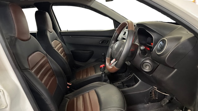 View Renault Kwid Image 16 Used Renault Kwid Image 16