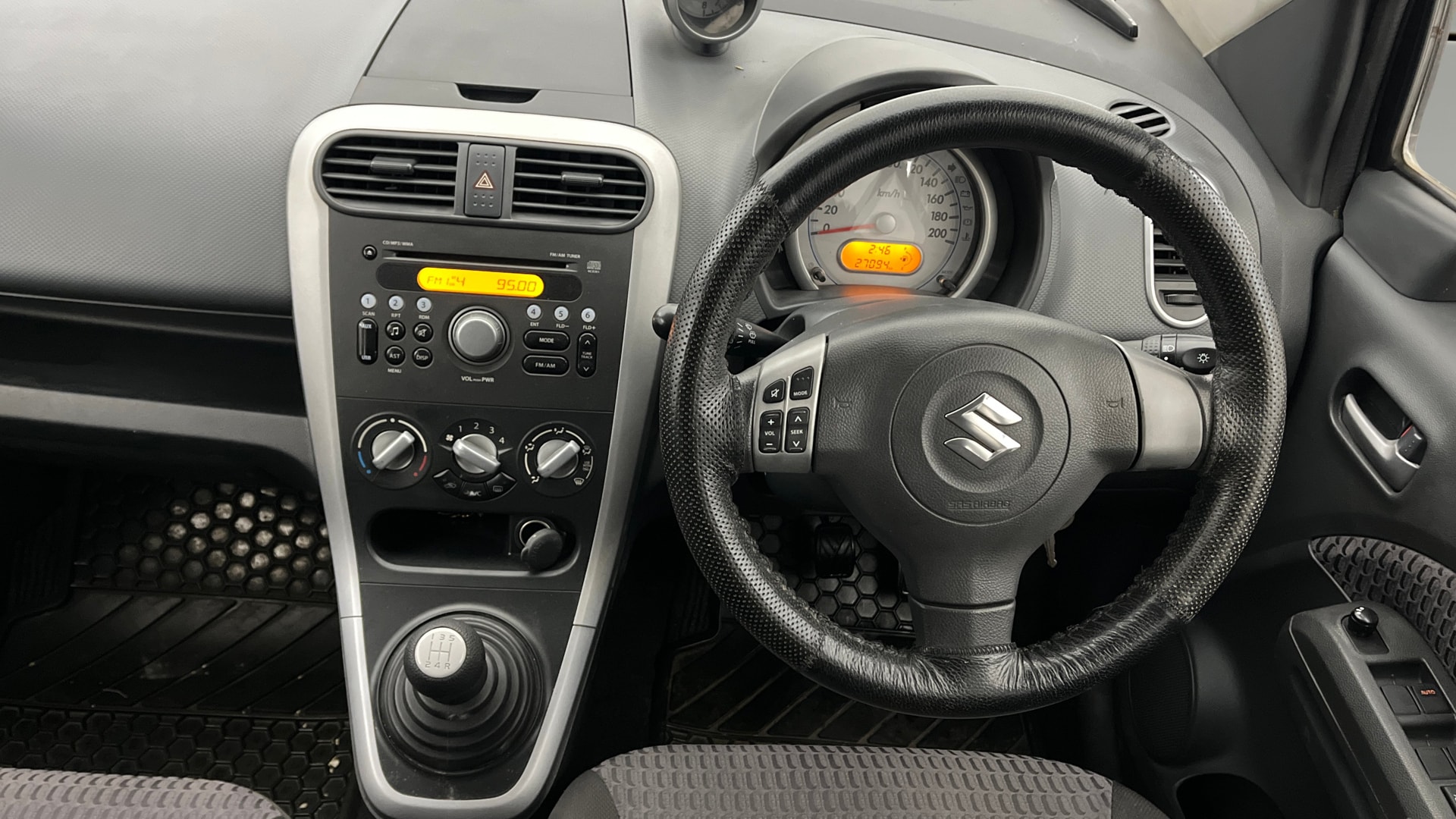 Used 2013 Maruti Suzuki 1000 Used 2013 Maruti Suzuki 1000