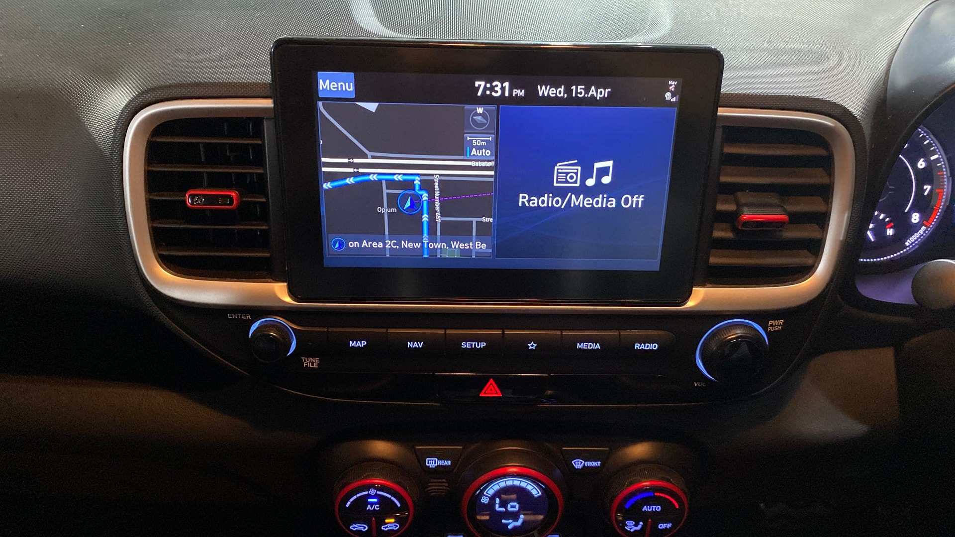 View 2021 Hyundai Venue SX Plus 1.0 Petrol AT Dual Tone Image 18 Used 2021 Hyundai Venue SX Plus 1.0 Petrol AT Dual Tone Image 18