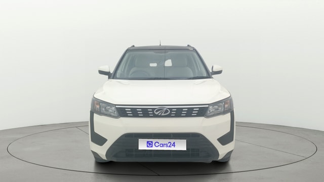 View Mahindra XUV300 Image 1 Used Mahindra XUV300 Image 1