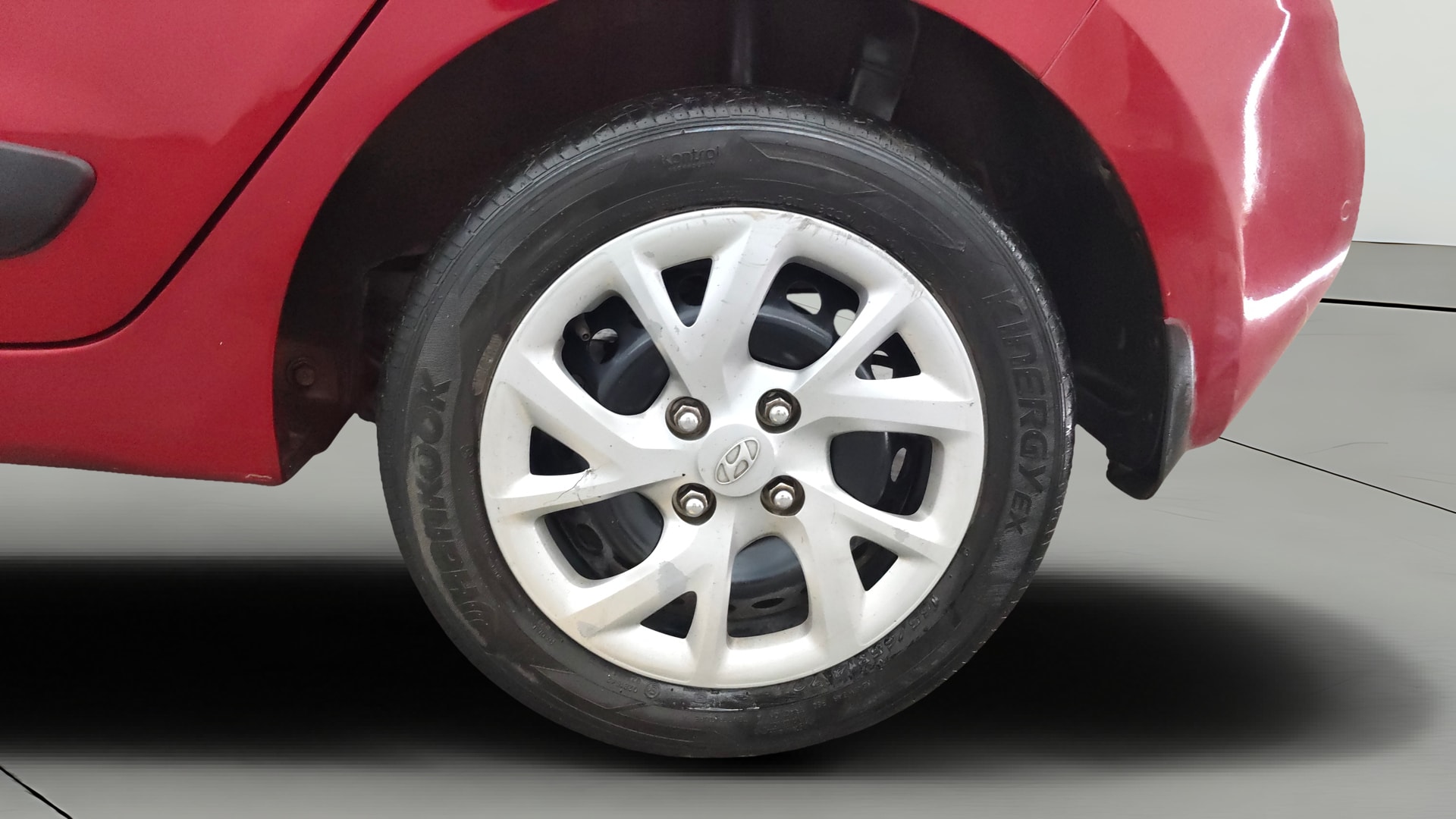 View 2019 Hyundai Grand i10 Sportz 1.2 Kappa Image 11 Used 2019 Hyundai Grand i10 Sportz 1.2 Kappa Image 11