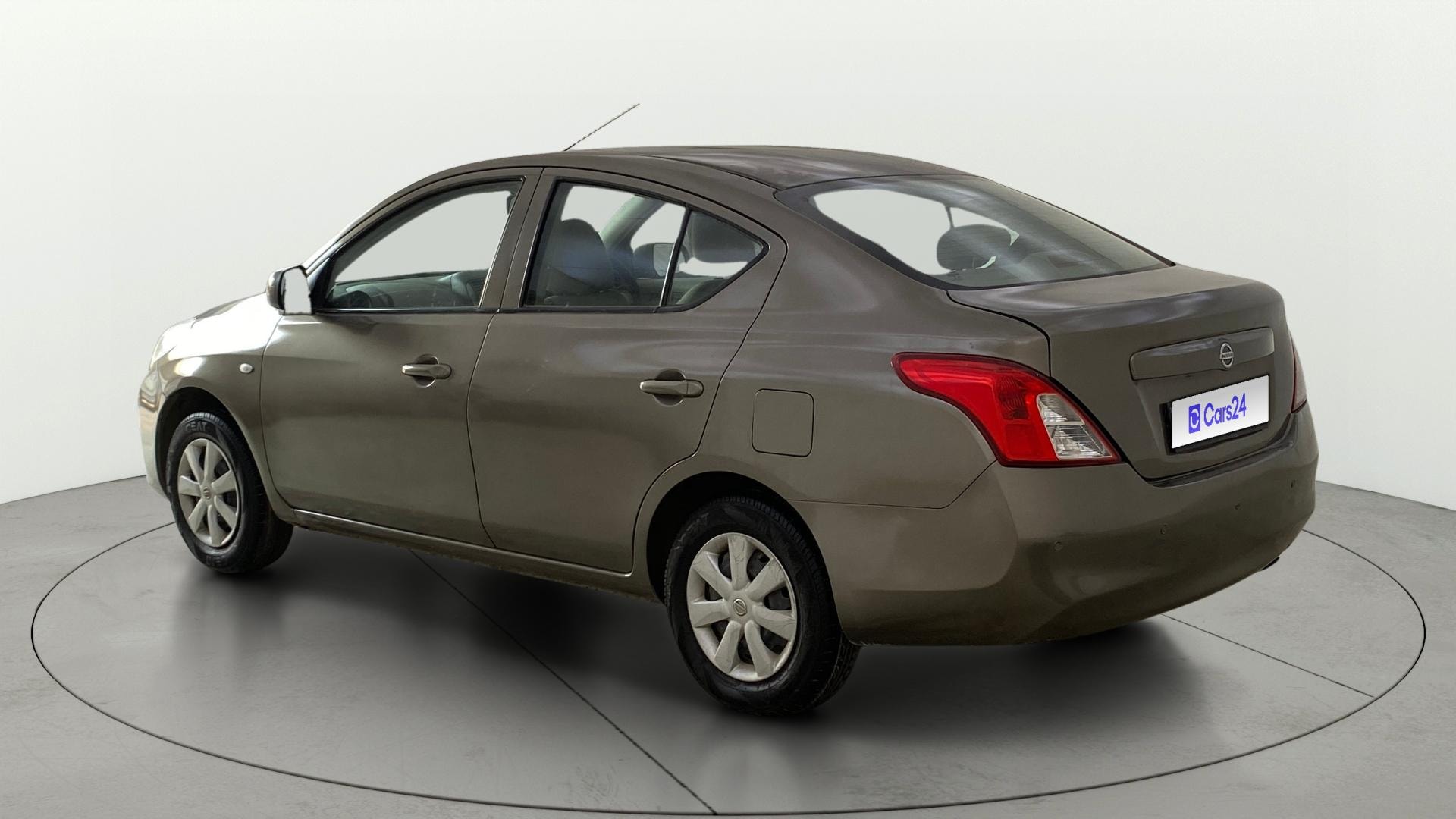 View 2013 Nissan Sunny XL Petrol Image 2 Used 2013 Nissan Sunny XL Petrol Image 2