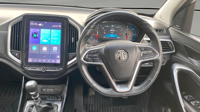View MG Hector Image 20 Used MG Hector Image 20